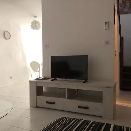 Maison De Village Au Calme 4 Personnes *