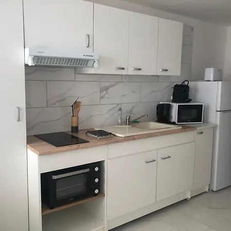 Maison De Village Au Calme 4 Personnes شقة